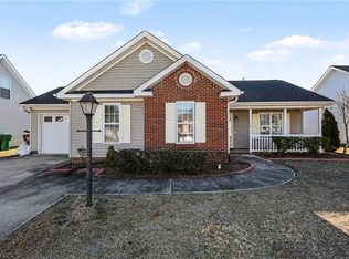 1005 Tesh Ct, High Point, NC 27265