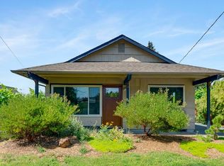 8329 SE Morrison St, Portland, OR 97216