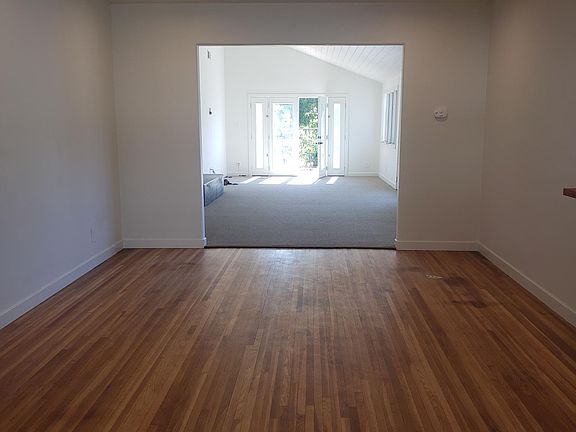 4th image of 181 El Camino Dr