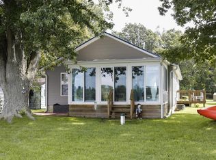 1276 S Blossom Lake Dr, Colon, MI 49040