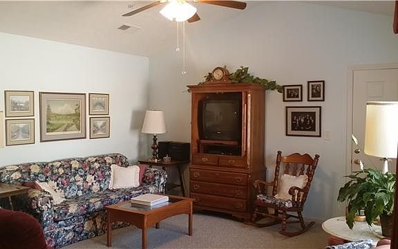 3rd image of 2360 Highway 31w #307