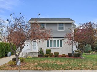 2334 W Grange Ave, Milwaukee, WI 53221