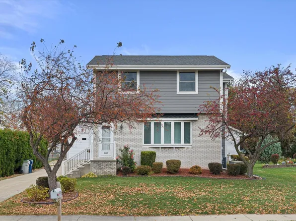 2334 West Grange AVENUE, Milwaukee, WI 53221