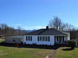 1905 Jamestown Rd, Morganton, NC 28655
