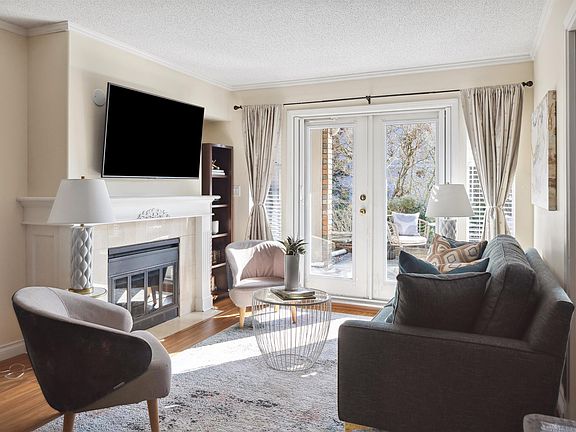 4th image of 67 Miner St #104