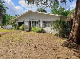 102 Sisco Dirt Rd, Pomona Park, FL 32181