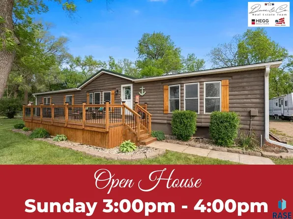 6132 Dakota Ave, Madison, SD 57042