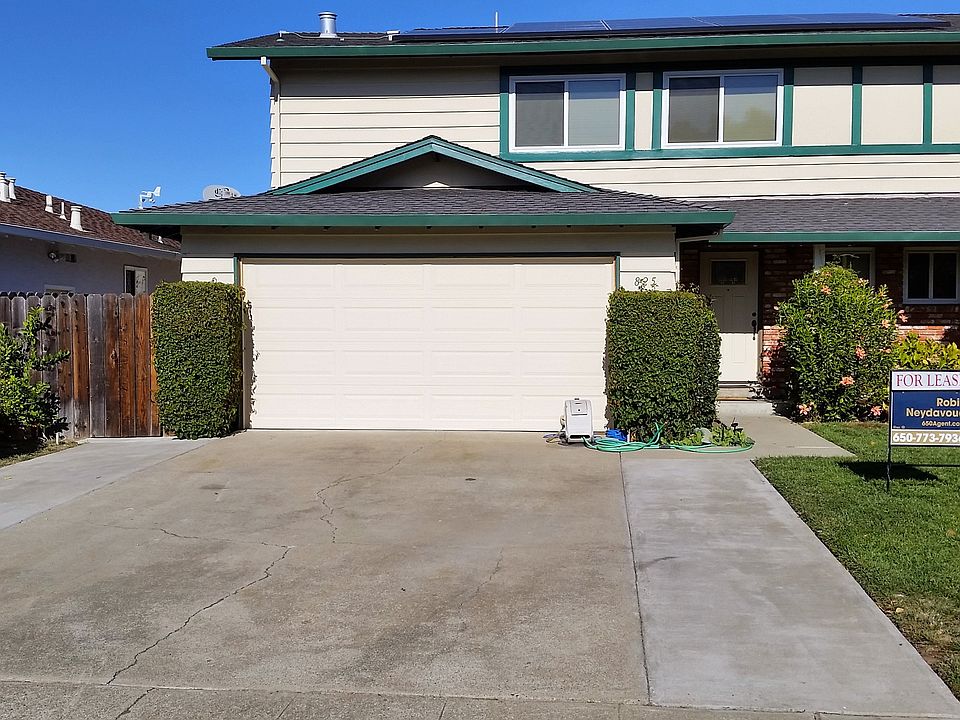 1st image of 825 Comet Dr