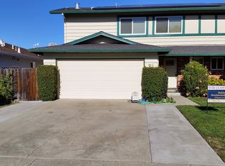 825 Comet Dr, Foster City, CA 94404