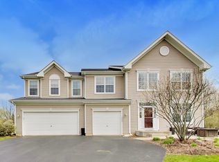 308 Cedar Ridge Dr, Lake Villa, IL 60046