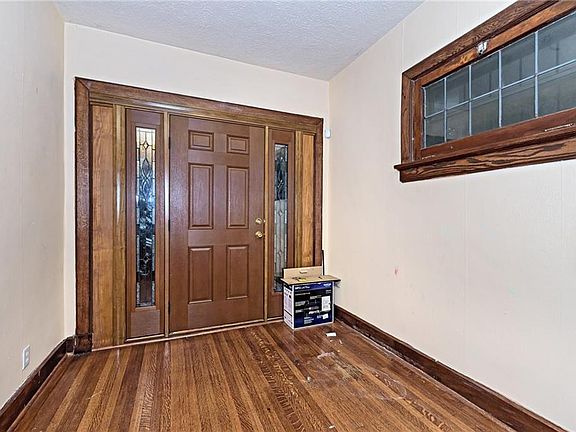 2nd image of 3141 N Washington Blvd