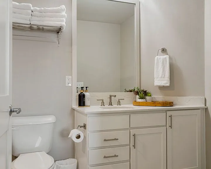 The Flats on Archer - Ask About Our Move-In Specials! — Photo 59