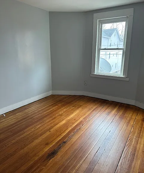 9 Webb St #2 — Photo 9