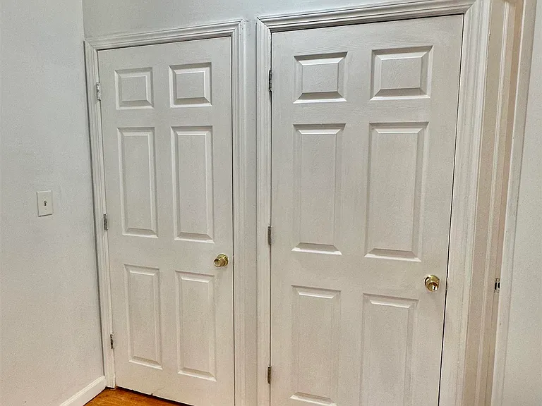245 Duncan Ave #4 — Photo 17