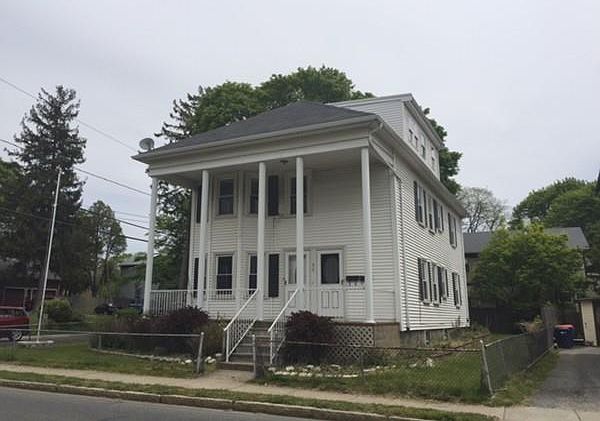 1st image of 215 Main St