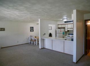 554 Algoma Blvd APT 2, Oshkosh, WI 54901