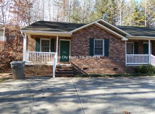 730 Breeze Hill Rd #B, Asheboro, NC 27203