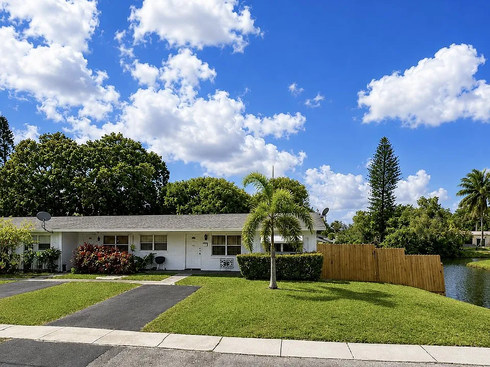 1685 NW 60th Ave #B