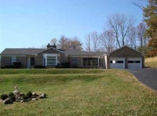 22 Circle Dr, Richmond, IN 47374