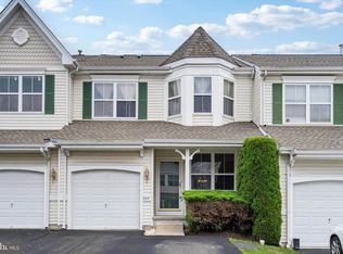 207 Coventry Rd, Chalfont, PA 18914