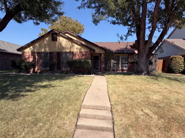 6808 Younger Dr, The Colony, TX 75056