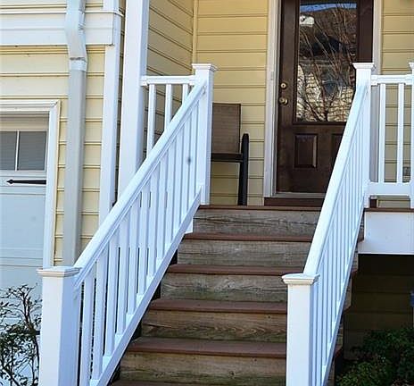 2nd image of 5553 Taylors Walke Ln