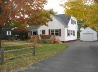 43 Locust St, Prophetstown, IL 61277