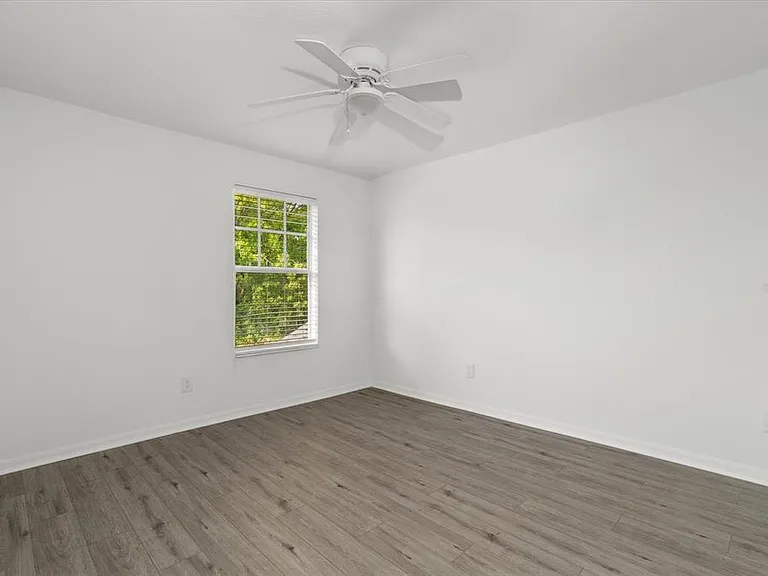 12808 Hampton Hill Dr — Photo 25