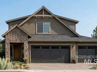 689 E Ronda Ln, Kuna, ID 83642