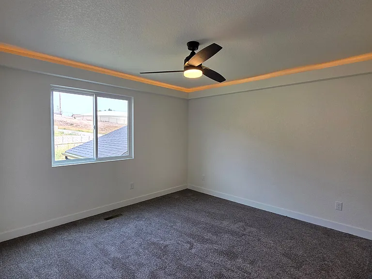 5328 Silverton St — Photo 14
