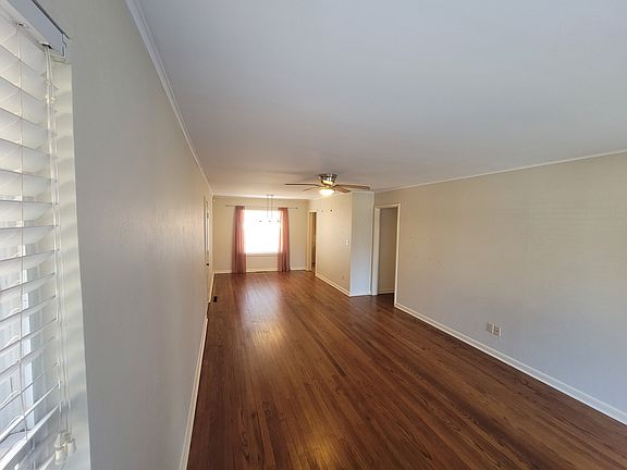 3rd image of 2025 Mattern Dr