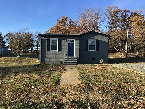 816 Margrace Rd Photo 1