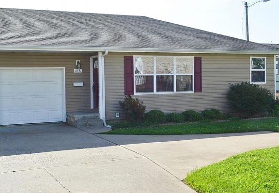 2nd image of 2237 Texas Ave