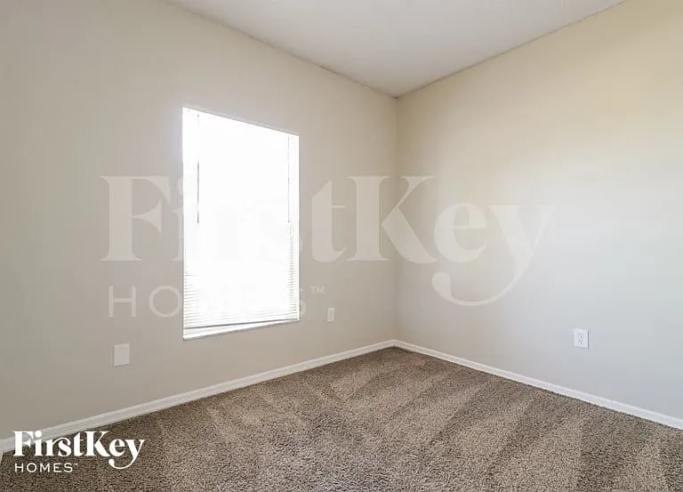 115 Marsh St — Photo 11