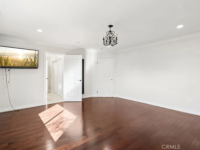7659 Coldwater Canyon Ct — Photo 36