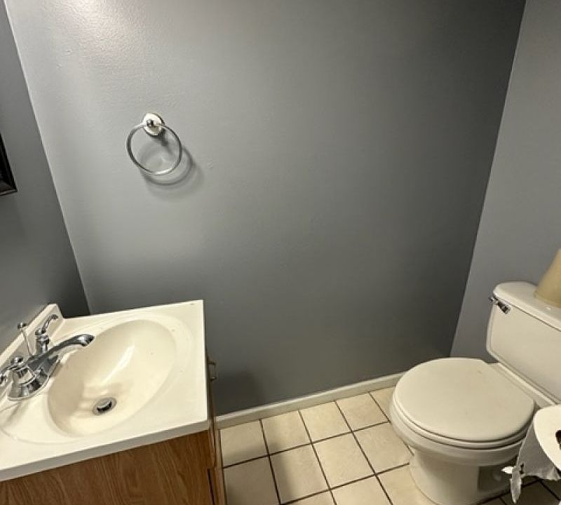 1st image of 628 S Blakeland Ct