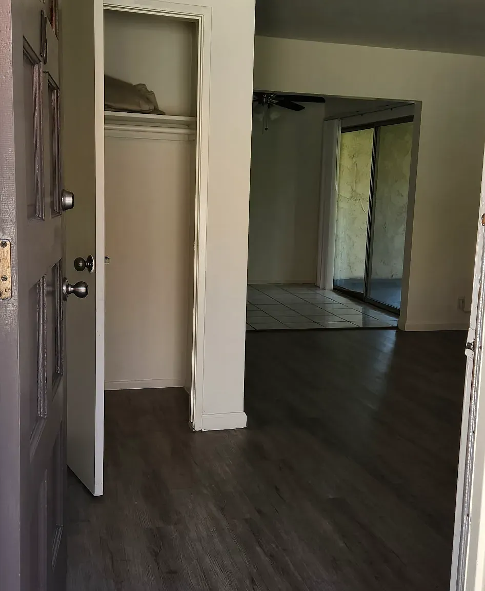 545 N Taylor Avenue — Photo 3