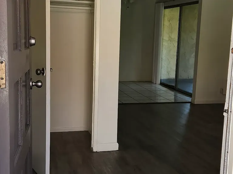 545 N Taylor Ave #16 — Photo 3