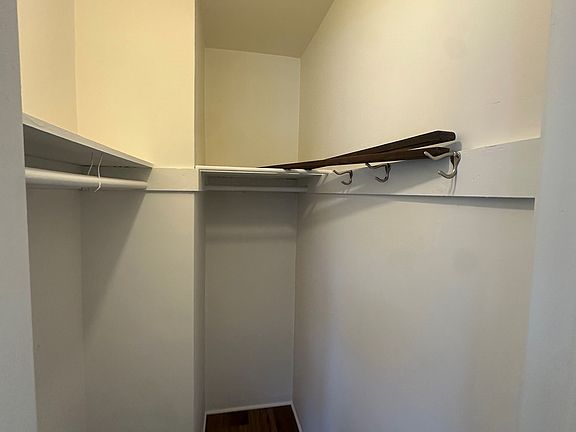 3rd image of 4540 N Lakewood Blvd #4538