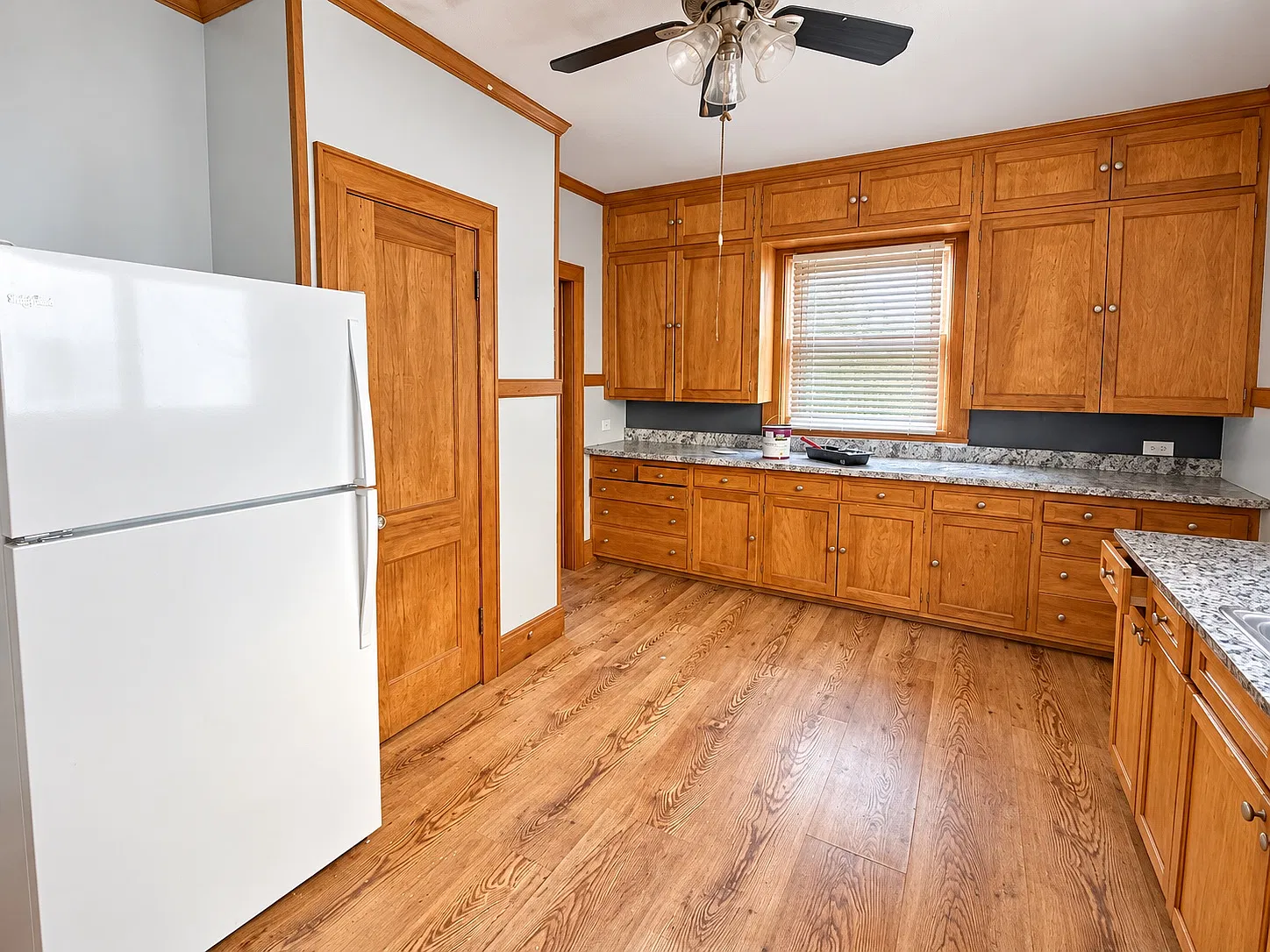 Hickory St, Waukegan — Photo 3