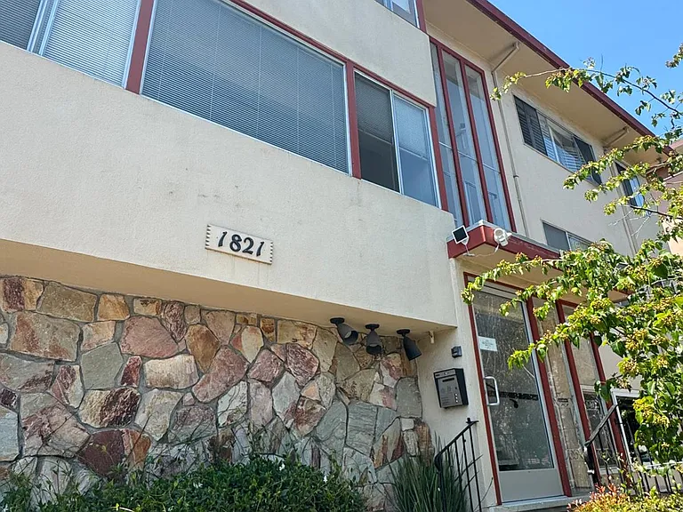 1821 Ogden Dr #12 — Photo 20
