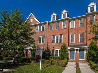 3511 S Four Mile Run Dr, Arlington, VA 22206