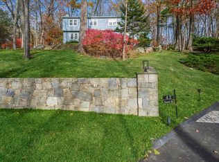 42 Hannahs Rd, Stamford, CT 06903