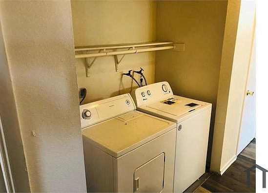 4th image of 1832 Goldfield St APT 2