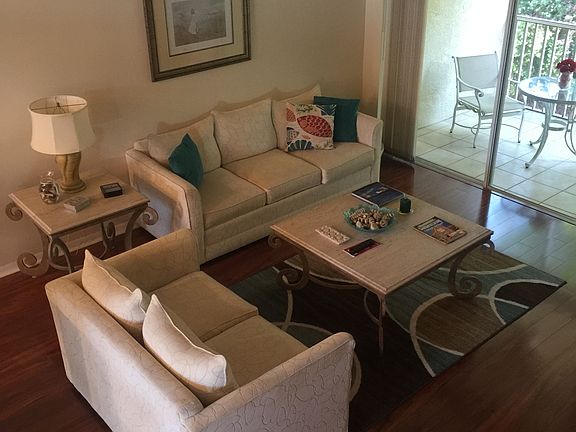3rd image of 4205 Castlebridge Ln Unit 1122