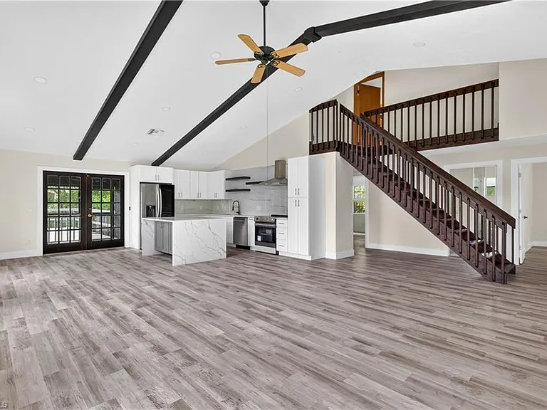 16970 Carolyn Ln — Photo 7