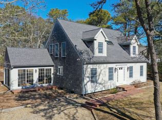 190 Mayflower Dr, Wellfleet, MA 02667