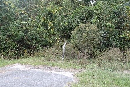 1st image of 604 W Us Hwy 80