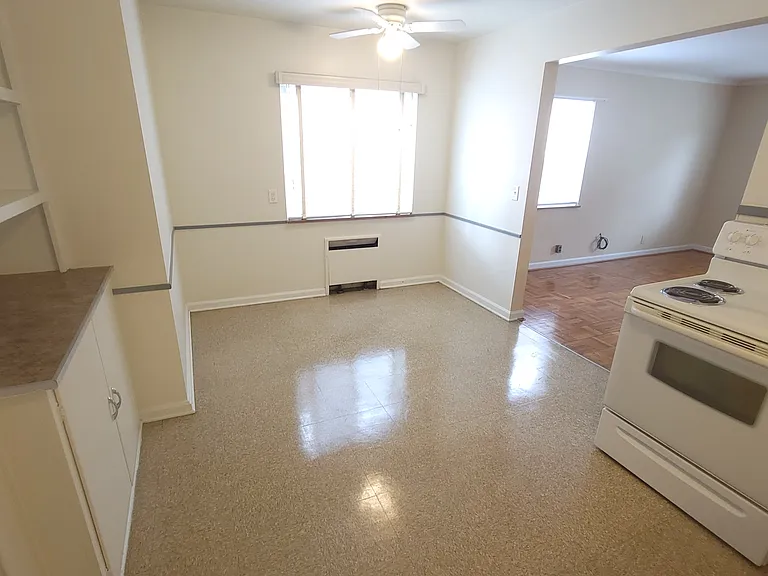 3900 Vine St #1 — Photo 10