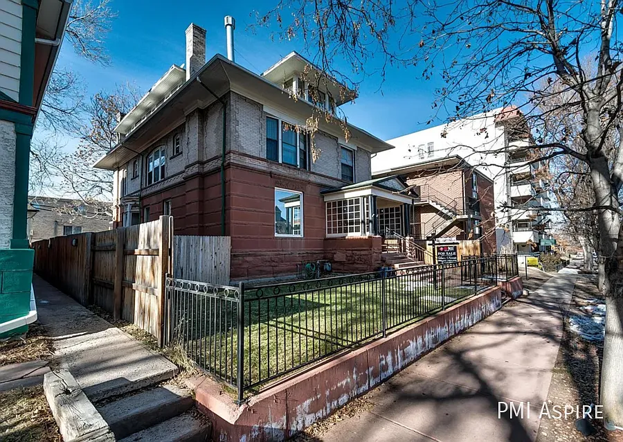 1331 Columbine St #1B